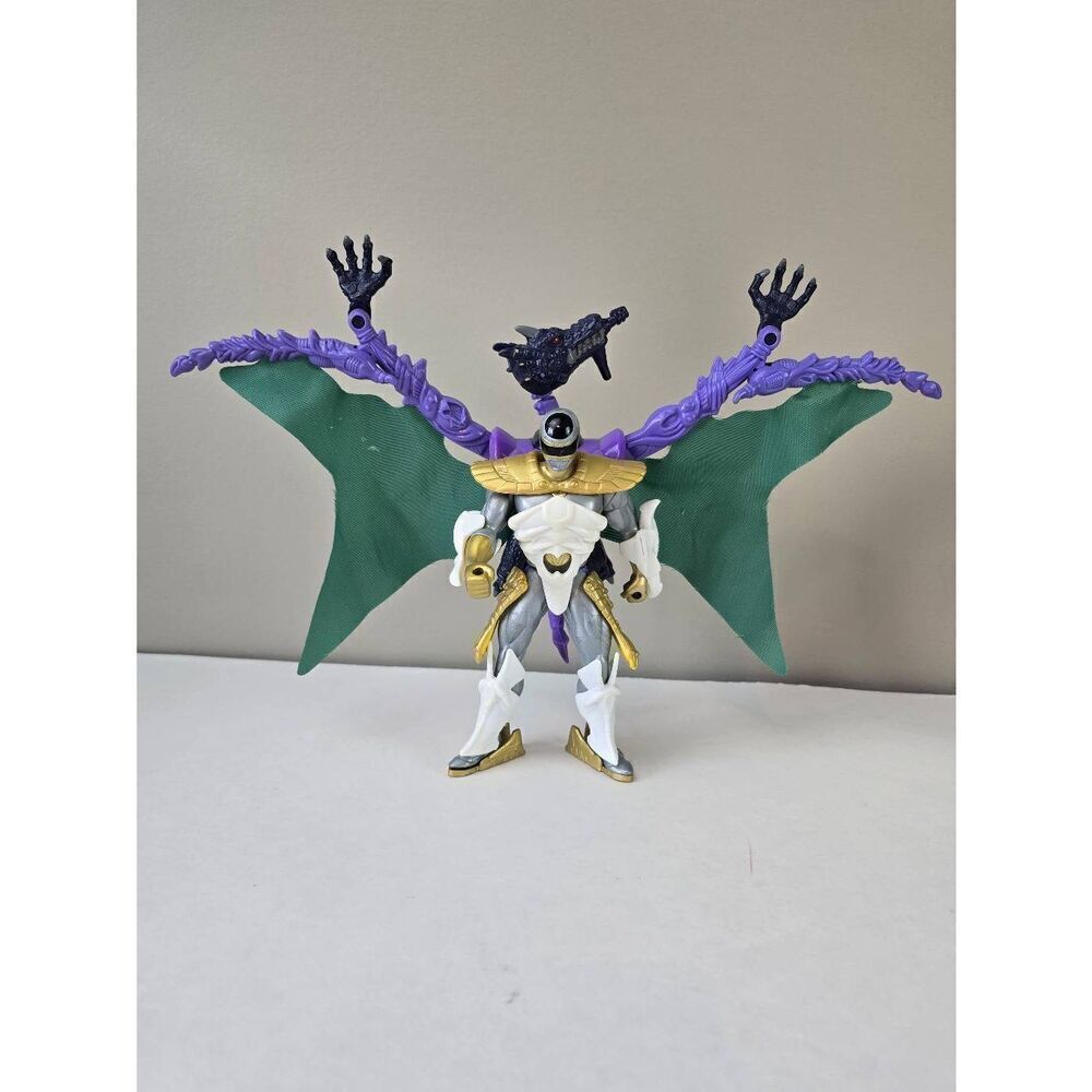 MMPR In Space Silver Battlizer Figure